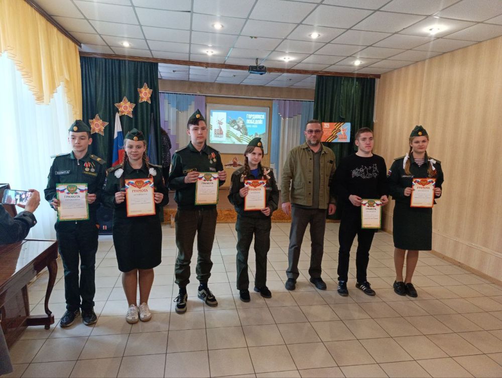В Ждановке прошло соревнование «РУБЕЖ: САУР-МОГИЛА» В Ждановке прошло соревнование «РУБЕЖ: САУР-МОГИЛА»