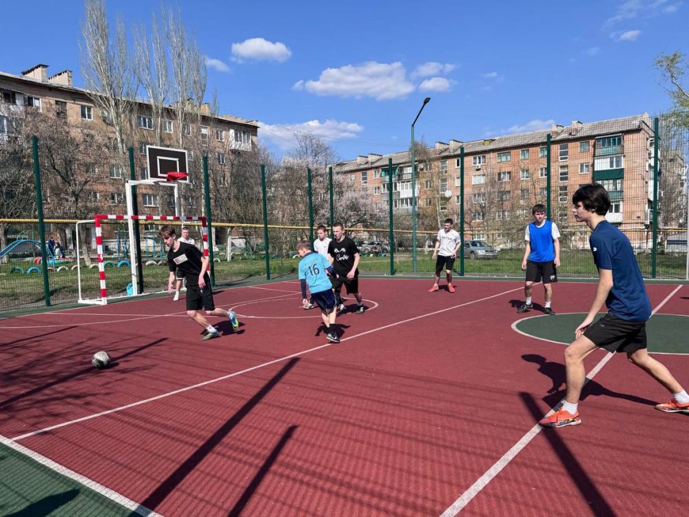В Кировском состоялись соревнования по мини-футболу В Кировском состоялись соревнования по мини-футболу