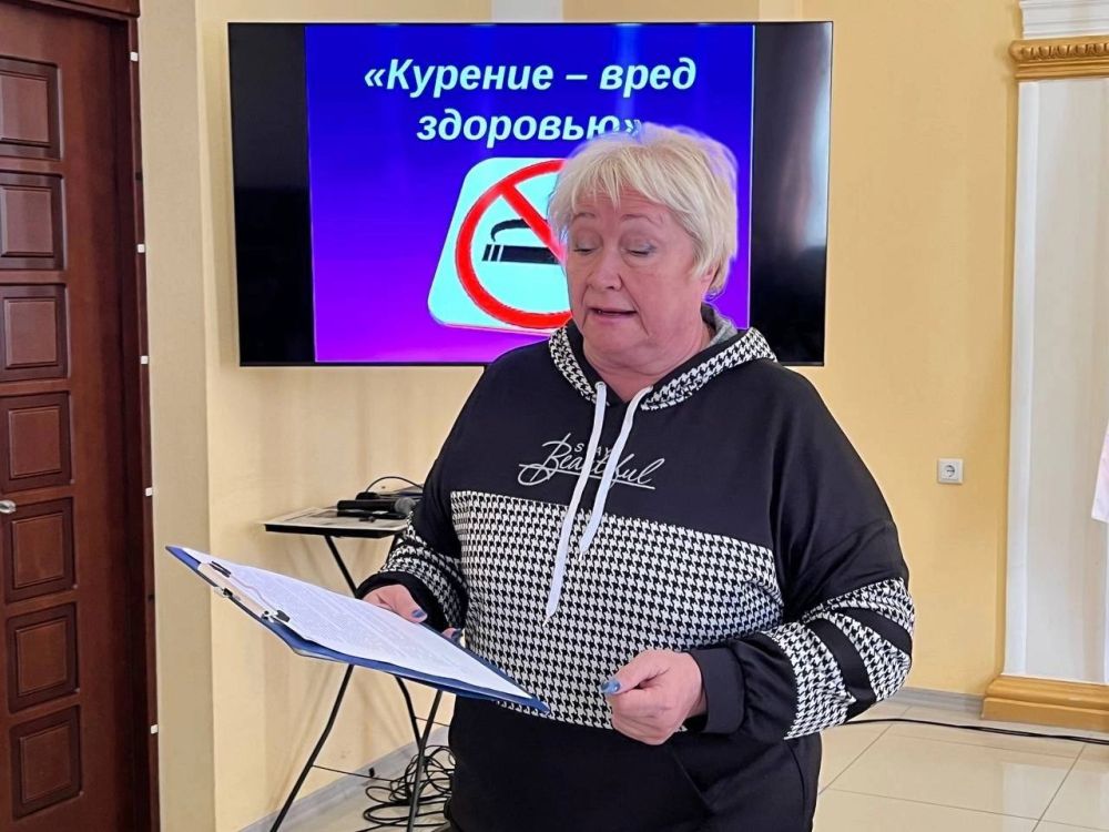 Сегодня, 17 апреля, в Харцызском городском Дворце культуры сегодня царила атмосфера живого интереса и вовлеченности: творческие сотрудники, в рамках комплекса мероприятий «Азбука счастливой жизни», провели захватывающую... Сегодня, 17 апреля, в Харцызском городском Дворце культуры сегодня царила атмосфера живого интереса и вовлеченности: творческие сотрудники, в рамках комплекса мероприятий «Азбука счастливой жизни», провели захватывающую...