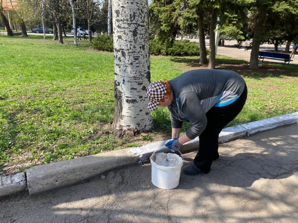Кировчане приводят город в порядок к майским праздникам Кировчане приводят город в порядок к майским праздникам