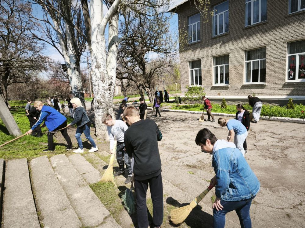 Николай Михайлов: Ещё фото с субботника Николай Михайлов: Ещё фото с субботника
