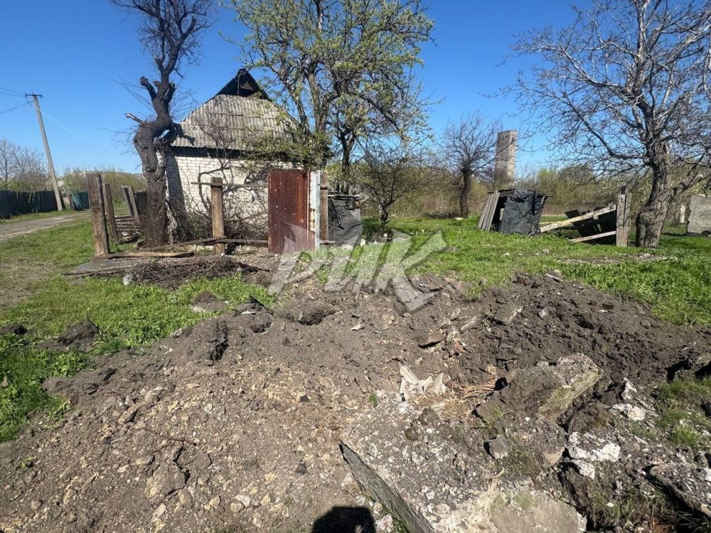 Иван Приходько: Последствия обстрела поселка Мичурина (Никитовский район Горловки) со стороны украинских террористов 17.04.2025 г Иван Приходько: Последствия обстрела поселка Мичурина (Никитовский район Горловки) со стороны украинских террористов 17.04.2025 г