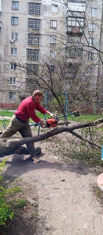 Роман Конев: МУНИЦИПАЛЬНОЕ УНИТАРНОЕ ПРЕДПРИЯТИЕ «УПРАВЛЯЮЩАЯ КОМПАНИЯ ГОРОДА ГОРЛОВКА» АДМИНИСТРАЦИИ ГОРОДСКОГО ОКРУГА ГОРЛОВКА Роман Конев: МУНИЦИПАЛЬНОЕ УНИТАРНОЕ ПРЕДПРИЯТИЕ «УПРАВЛЯЮЩАЯ КОМПАНИЯ ГОРОДА ГОРЛОВКА» АДМИНИСТРАЦИИ ГОРОДСКОГО ОКРУГА ГОРЛОВКА