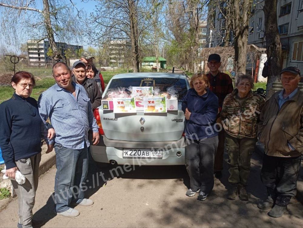 Алексей Кулемзин: В преддверии светлого праздника Пасхи передал паски жителям из недавно освобождённой Красногоровки – тем, кто пережил трудные времена и стойко держится Алексей Кулемзин: В преддверии светлого праздника Пасхи передал паски жителям из недавно освобождённой Красногоровки – тем, кто пережил трудные времена и стойко держится