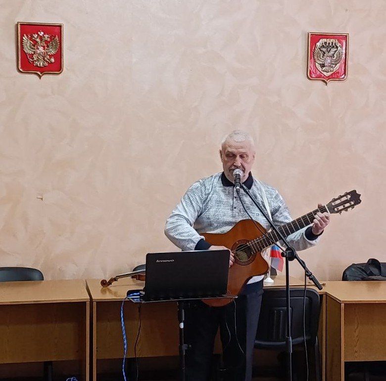Сергей Ермаков: 18 апреля обратился к присутствующим в зале с приветственным словом, акцентировав внимание на важности местного самоуправления в урегулировании актуальных вопросов, касающихся улучшения городской... Сергей Ермаков: 18 апреля обратился к присутствующим в зале с приветственным словом, акцентировав внимание на важности местного самоуправления в урегулировании актуальных вопросов, касающихся улучшения городской...