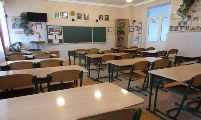 Лариса Толстыкина: С рабочим визитом посетила гимназию города Макеевки Лариса Толстыкина: С рабочим визитом посетила гимназию города Макеевки