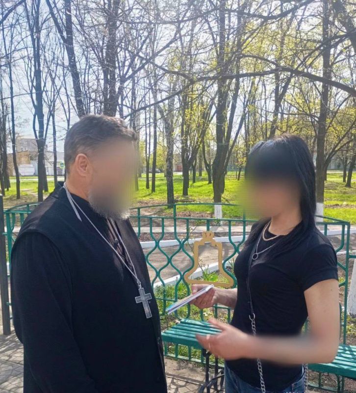 Осужденные без изоляции от общества в праздничные дни посетили храмы Осужденные без изоляции от общества в праздничные дни посетили храмы