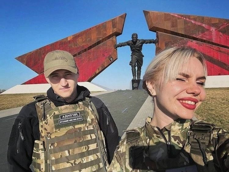 От Послания Президента до свадьбы в Донецке: романтическая история волонтеров, чья жизнь — служение Родине От Послания Президента до свадьбы в Донецке: романтическая история волонтеров, чья жизнь — служение Родине