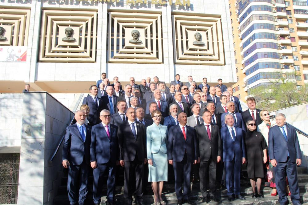 Алексей Дорофеев: Имел честь принять участие в работе конференции «Межпарламентское сотрудничество: фактор развития и совершенствования законодательства, укрепления межрегиональных и международных связей» Алексей Дорофеев: Имел честь принять участие в работе конференции «Межпарламентское сотрудничество: фактор развития и совершенствования законодательства, укрепления межрегиональных и международных связей»