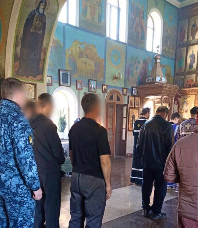 Осужденные без изоляции от общества в праздничные дни посетили храмы Осужденные без изоляции от общества в праздничные дни посетили храмы