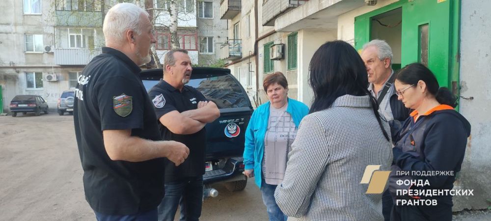 При поддержке Фонда Президентских Грантов в городе Торезе прошел рейд Народного контроля При поддержке Фонда Президентских Грантов в городе Торезе прошел рейд Народного контроля
