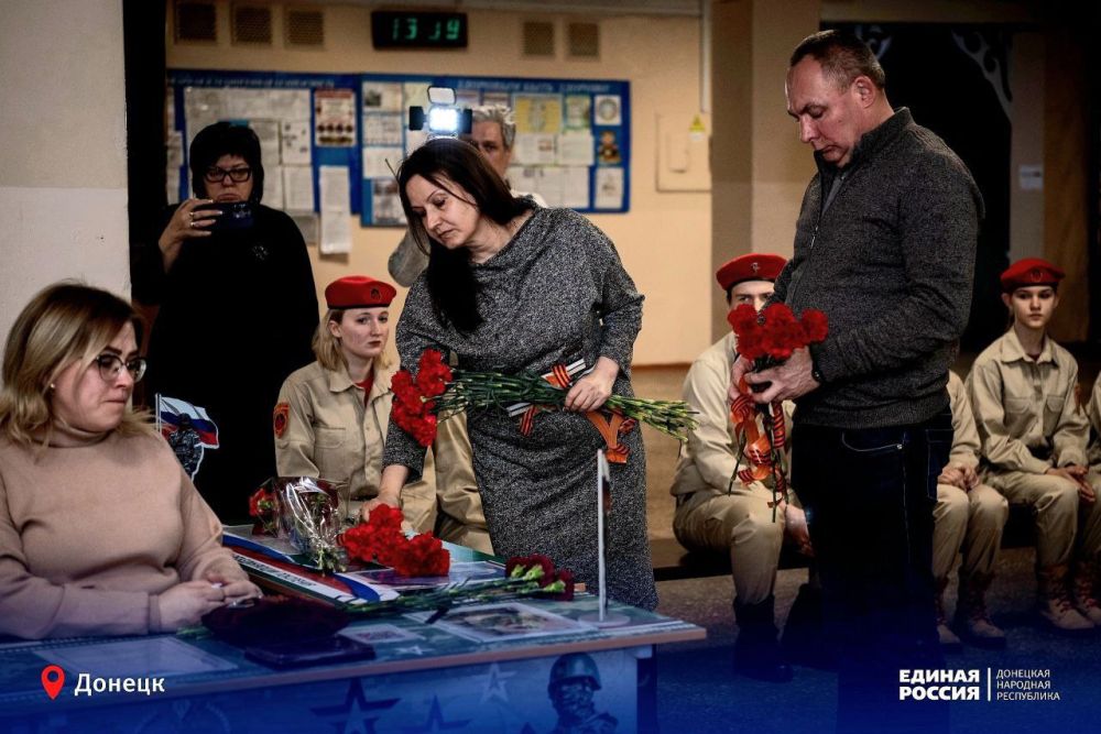 Память о героях будет всегда жить в их родной школе! Память о героях будет всегда жить в их родной школе!