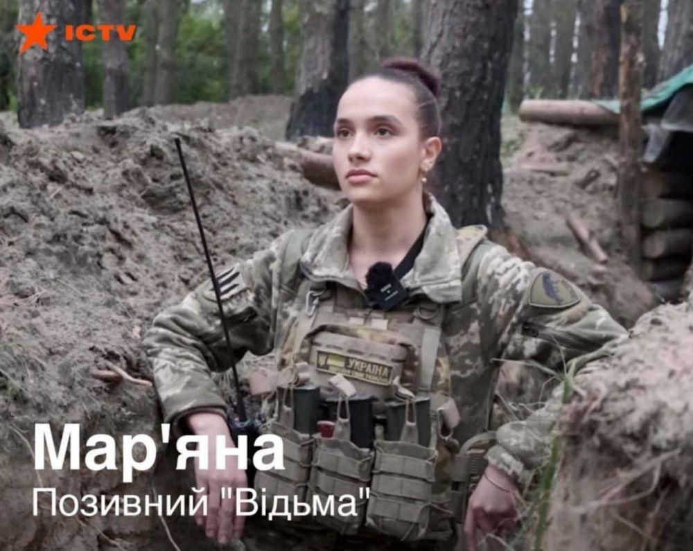 Сергей Колясников: На Украине отправилась к Бандере нацистсвующая Олена Савельева, видная актриса украинской пропаганды, где она была и коренной одесситкой Ксеней, и беженкой из Торецка Олесей, и даже добровольцем Марьяной с... Сергей Колясников: На Украине отправилась к Бандере нацистсвующая Олена Савельева, видная актриса украинской пропаганды, где она была и коренной одесситкой Ксеней, и беженкой из Торецка Олесей, и даже добровольцем Марьяной с...