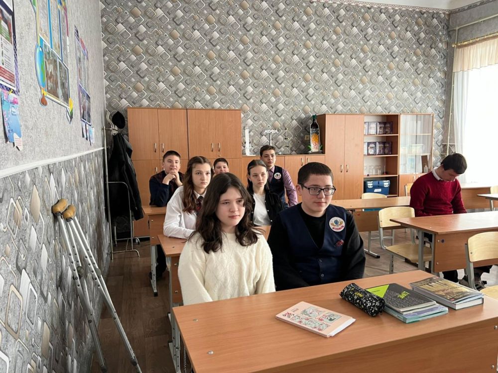 школах Докучаевска прошли тематические мероприятия к празднику Пасхи школах Докучаевска прошли тематические мероприятия к празднику Пасхи