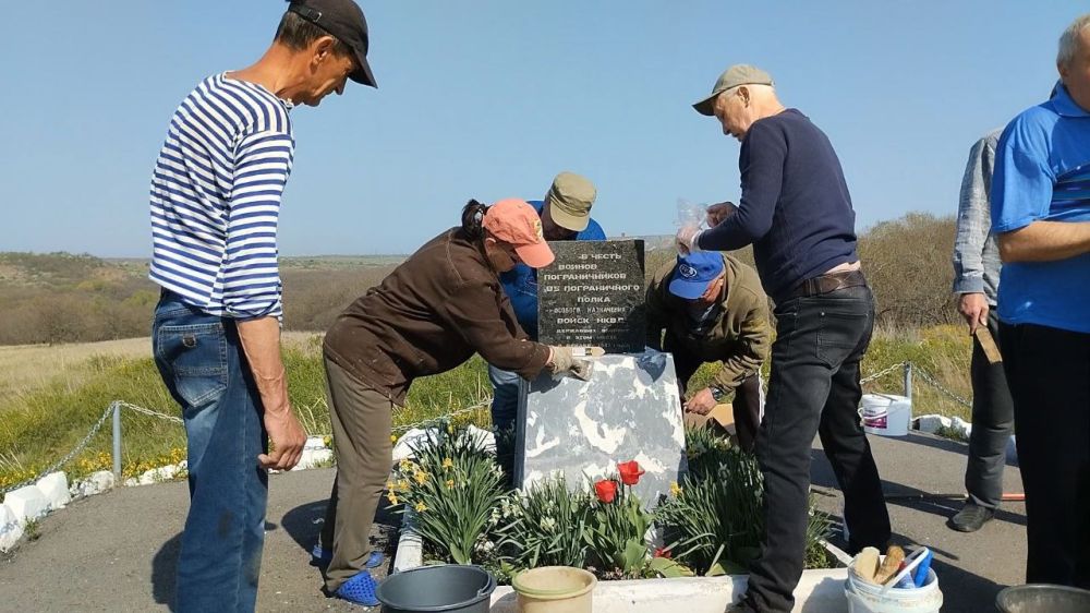 Дмитрий Огилец: Сегодня была произведена уборка и покраска памятника воинов пограничников 95 полка, державших оборону в декабре 1941г в этом месте с превосходящими силами врага Дмитрий Огилец: Сегодня была произведена уборка и покраска памятника воинов пограничников 95 полка, державших оборону в декабре 1941г в этом месте с превосходящими силами врага