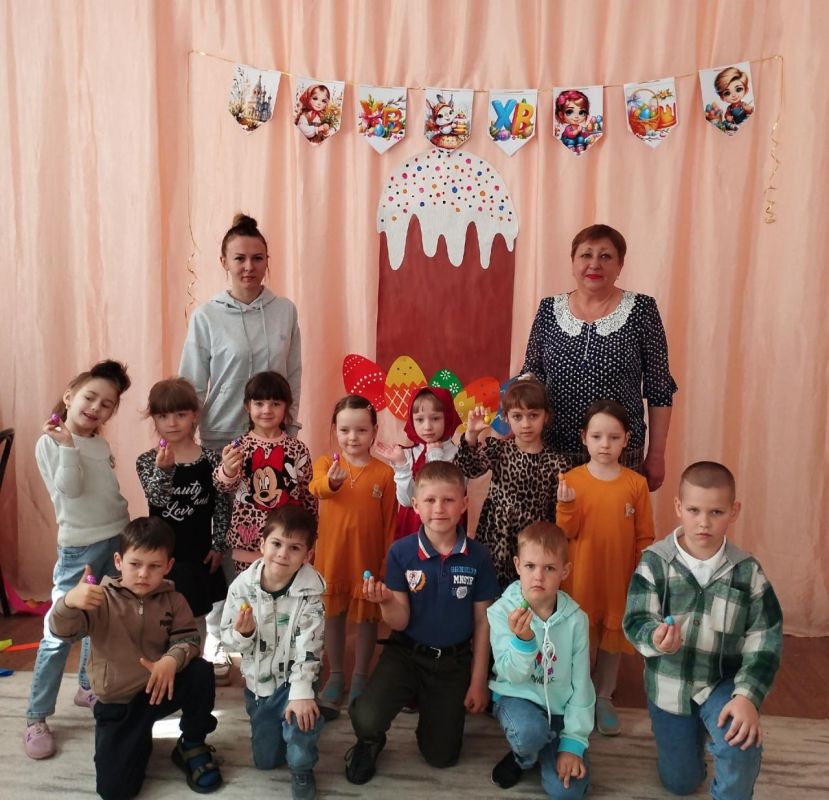 Александр Качанов: В детских садах Докучаевска прошли тематические мероприятия к празднику Пасхи Александр Качанов: В детских садах Докучаевска прошли тематические мероприятия к празднику Пасхи