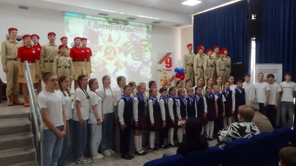 Приближается один из самых больших и волнующих праздников нашей страны – 9 Мая, День Победы, самый главный государственный праздник России Приближается один из самых больших и волнующих праздников нашей страны – 9 Мая, День Победы, самый главный государственный праздник России