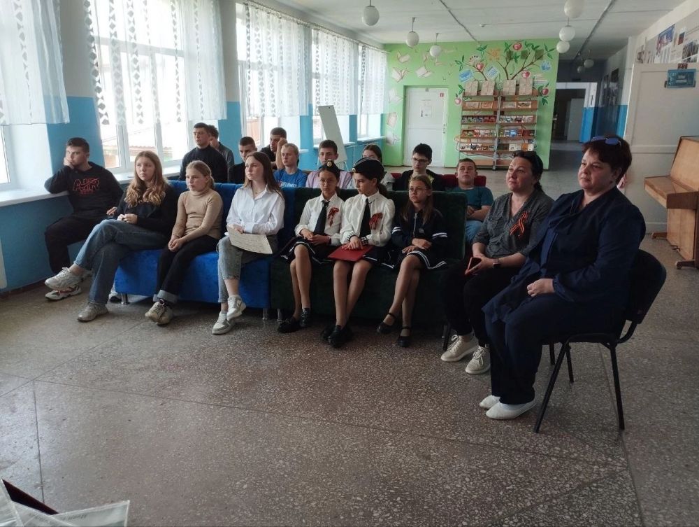 23.04. 2025 в ГБОУ «Портовской школе Мангушского м.о.» прошел открытый урок «Наследники победы - связь поколений» 23.04. 2025 в ГБОУ «Портовской школе Мангушского м.о.» прошел открытый урок «Наследники победы - связь поколений»
