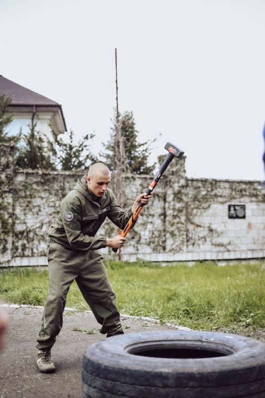 В городе Донецке прошёл зональный этап Всероссийской военно-патриотической игры "ЗАРНИЦА 2.0" В городе Донецке прошёл зональный этап Всероссийской военно-патриотической игры "ЗАРНИЦА 2.0"