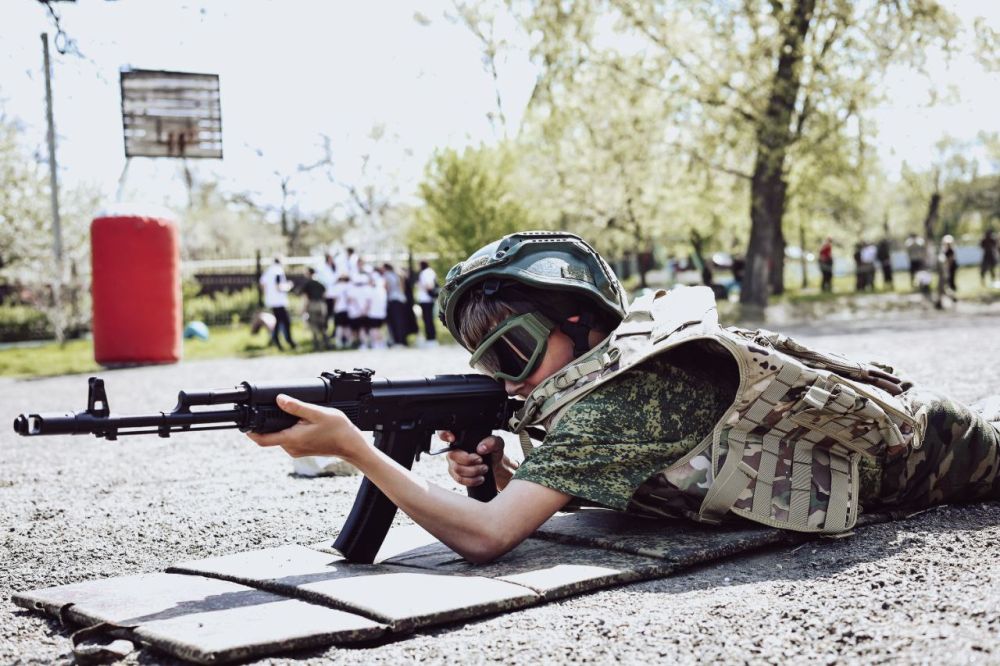В городе Донецке прошёл зональный этап Всероссийской военно-патриотической игры "ЗАРНИЦА 2.0" В городе Донецке прошёл зональный этап Всероссийской военно-патриотической игры "ЗАРНИЦА 2.0"