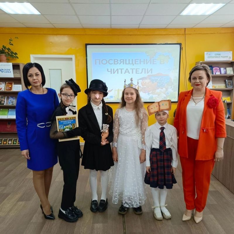 В Кировском прошло знакомство первоклассников с библиотекой В Кировском прошло знакомство первоклассников с библиотекой