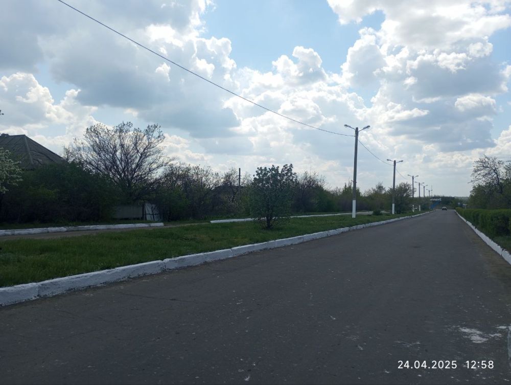 Сергей Желновач: На территории городского округа Дебальцево ведутся работы по благоустройству Сергей Желновач: На территории городского округа Дебальцево ведутся работы по благоустройству