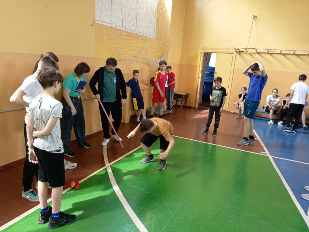 В Ждановке прошло городское соревнования по легкой атлетике В Ждановке прошло городское соревнования по легкой атлетике