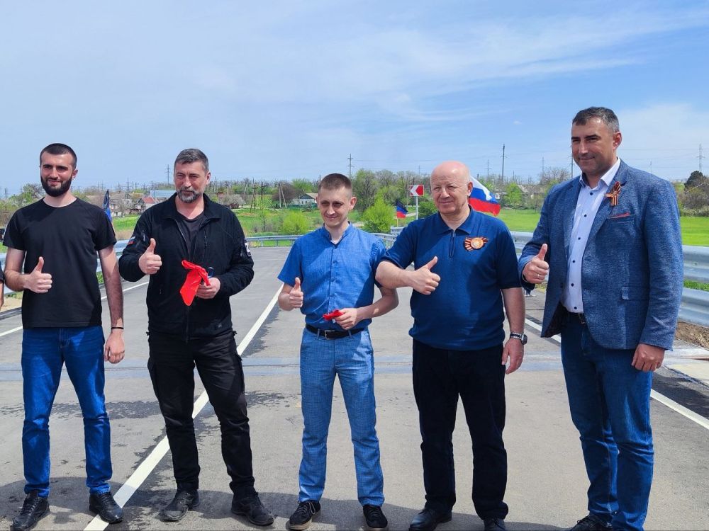 В посёлке Старый Крым открыли движение по двум мостам В посёлке Старый Крым открыли движение по двум мостам