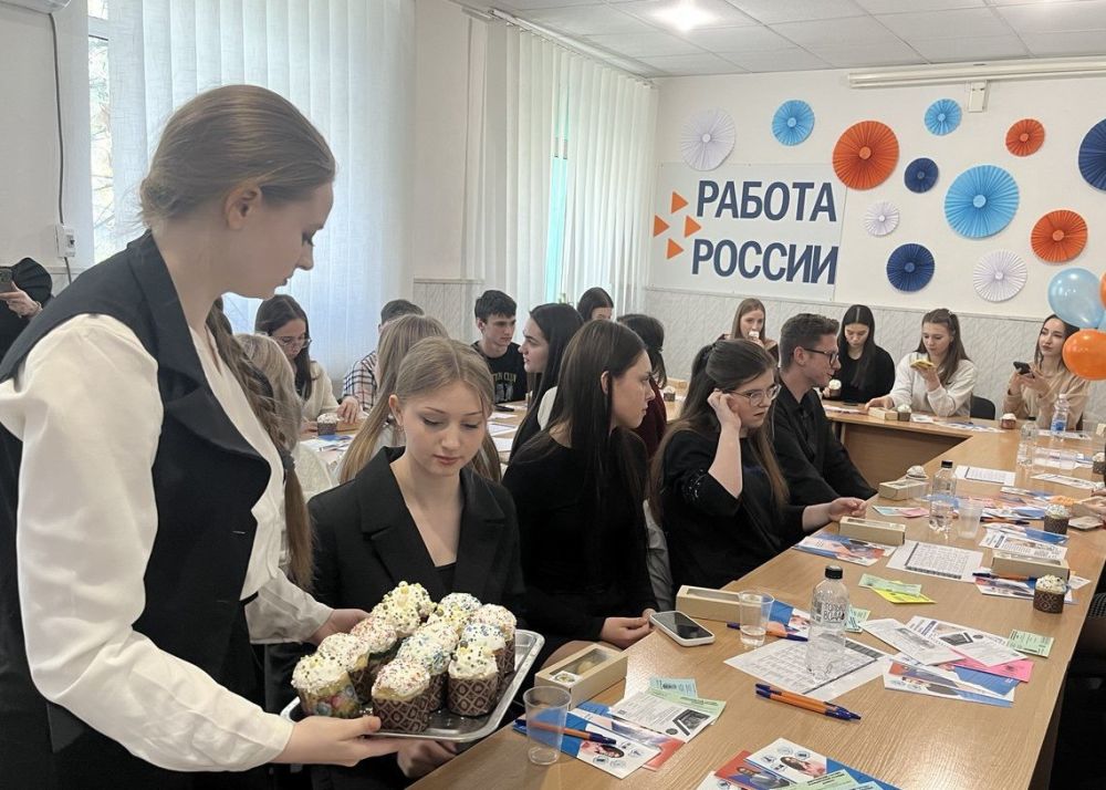 В общем числе участников ярмарки в ДНР 20% - выпускники вузов и ссузов В общем числе участников ярмарки в ДНР 20% - выпускники вузов и ссузов