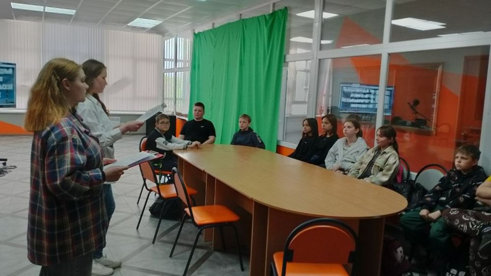 В МБУ «Ольгинский ДК» прошел информационно-исторический час «Жизнь после взрыва», приуроченный 39-й годовщине трагедии на Чернобыльской атомной электростанции В МБУ «Ольгинский ДК» прошел информационно-исторический час «Жизнь после взрыва», приуроченный 39-й годовщине трагедии на Чернобыльской атомной электростанции