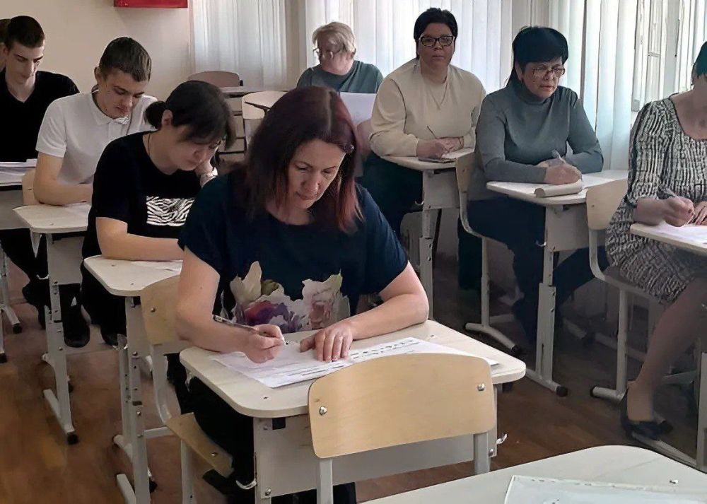 Иван Адамец: Международная патриотическая акция «Диктант Победы» состоялась Куйбышевском районе Иван Адамец: Международная патриотическая акция «Диктант Победы» состоялась Куйбышевском районе