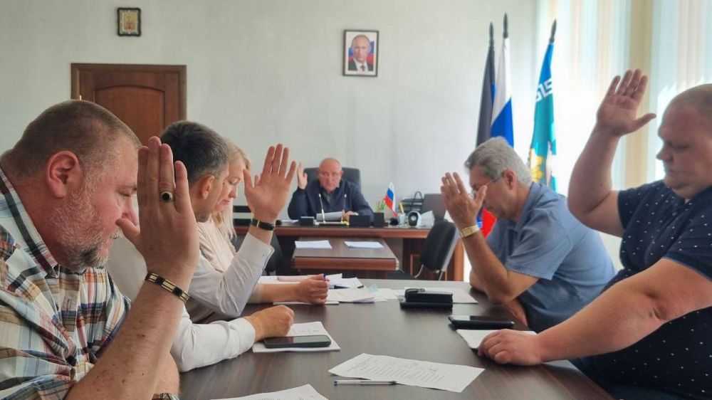 Сегодня под председательством Ставрулова Михаила Валентиновича состоялось 41 заседание Мангушского муниципального совета Сегодня под председательством Ставрулова Михаила Валентиновича состоялось 41 заседание Мангушского муниципального совета
