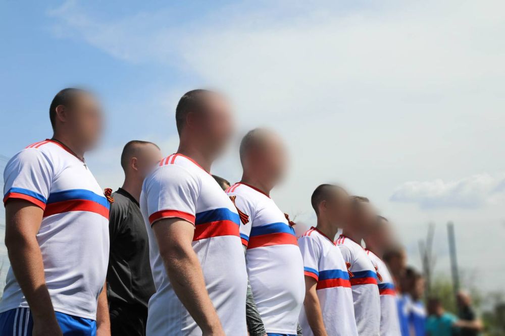 Команда ГУФСИН России по ДНР заняла второе место на соревнованиях по мини-футболу среди ведомств Республики Команда ГУФСИН России по ДНР заняла второе место на соревнованиях по мини-футболу среди ведомств Республики