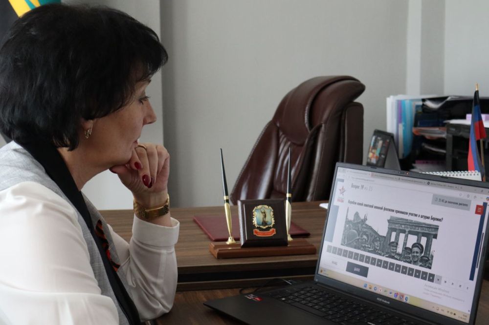 Валентина Харлашка: Знать, чтобы помнить. Сегодня, 25 апреля, приняла участие в международной исторической акции на тему событий Великой Отечественной войны «Диктант Победы» Валентина Харлашка: Знать, чтобы помнить. Сегодня, 25 апреля, приняла участие в международной исторической акции на тему событий Великой Отечественной войны «Диктант Победы»