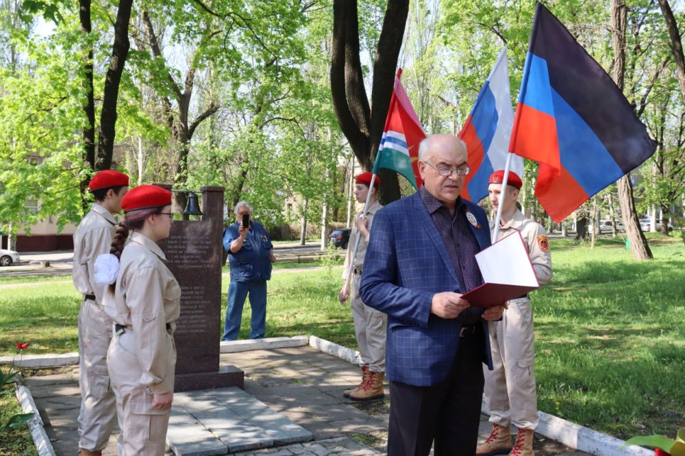 39 лет назад, 26 апреля 1986 года, произошла крупнейшая по масштабам ущерба и последствиям техногенная катастрофа ХХ века – авария на Чернобыльской атомной электростанции 39 лет назад, 26 апреля 1986 года, произошла крупнейшая по масштабам ущерба и последствиям техногенная катастрофа ХХ века – авария на Чернобыльской атомной электростанции