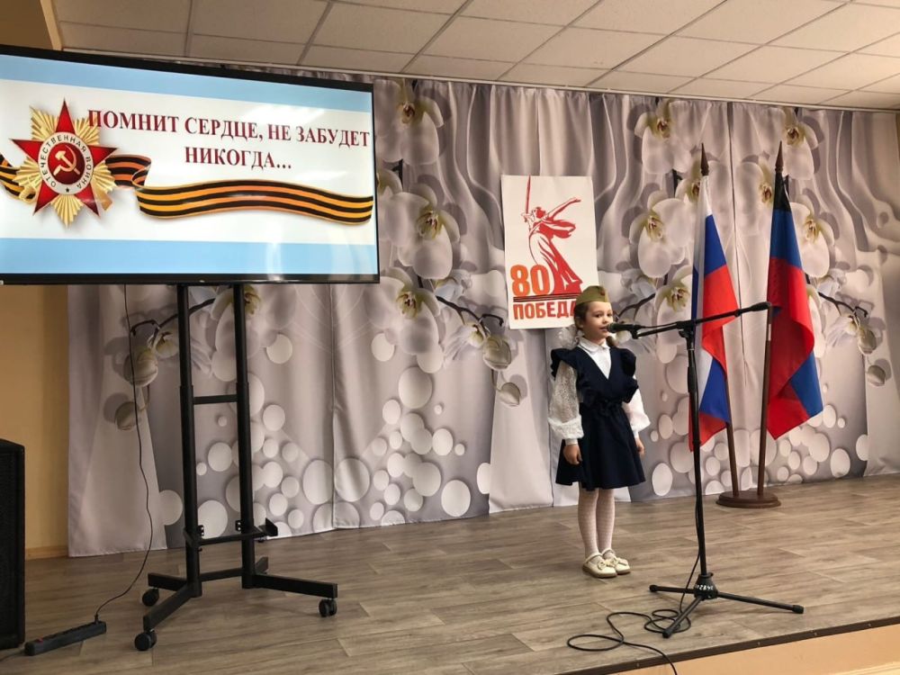 В Ждановке подвели итоги конкурса чтецов «Помнит сердце, не забудет никогда» В Ждановке подвели итоги конкурса чтецов «Помнит сердце, не забудет никогда»