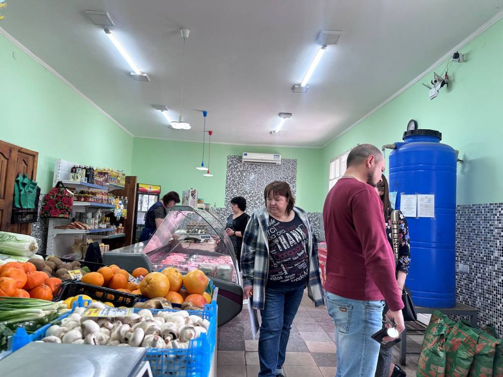 Народный контроль. В рамках партийного проекта Всероссийской политической партии «Единая Россия», направленного на повышение уровня информированности общественности в сфере продовольственной политики и контроля качества... Народный контроль. В рамках партийного проекта Всероссийской политической партии «Единая Россия», направленного на повышение уровня информированности общественности в сфере продовольственной политики и контроля качества...
