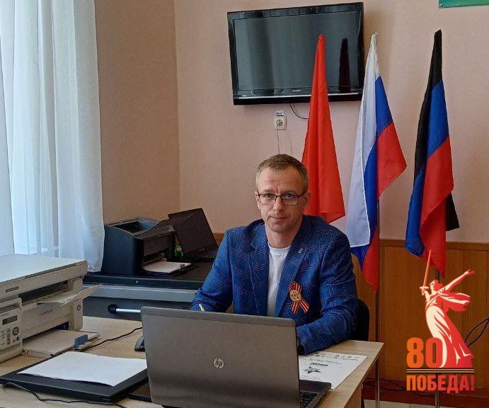 Школьники, студенты, педагоги, родители учащихся города Горловка приняли активное участие в акции «Диктант Победы» Школьники, студенты, педагоги, родители учащихся города Горловка приняли активное участие в акции «Диктант Победы»