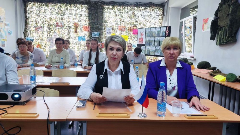 ДИКТАНТ ПОБЕДЫ. Депутаты Донецкого городского совета приняли участие в масштабной исторической акции Единой России «Диктант Победы» ДИКТАНТ ПОБЕДЫ. Депутаты Донецкого городского совета приняли участие в масштабной исторической акции Единой России «Диктант Победы»