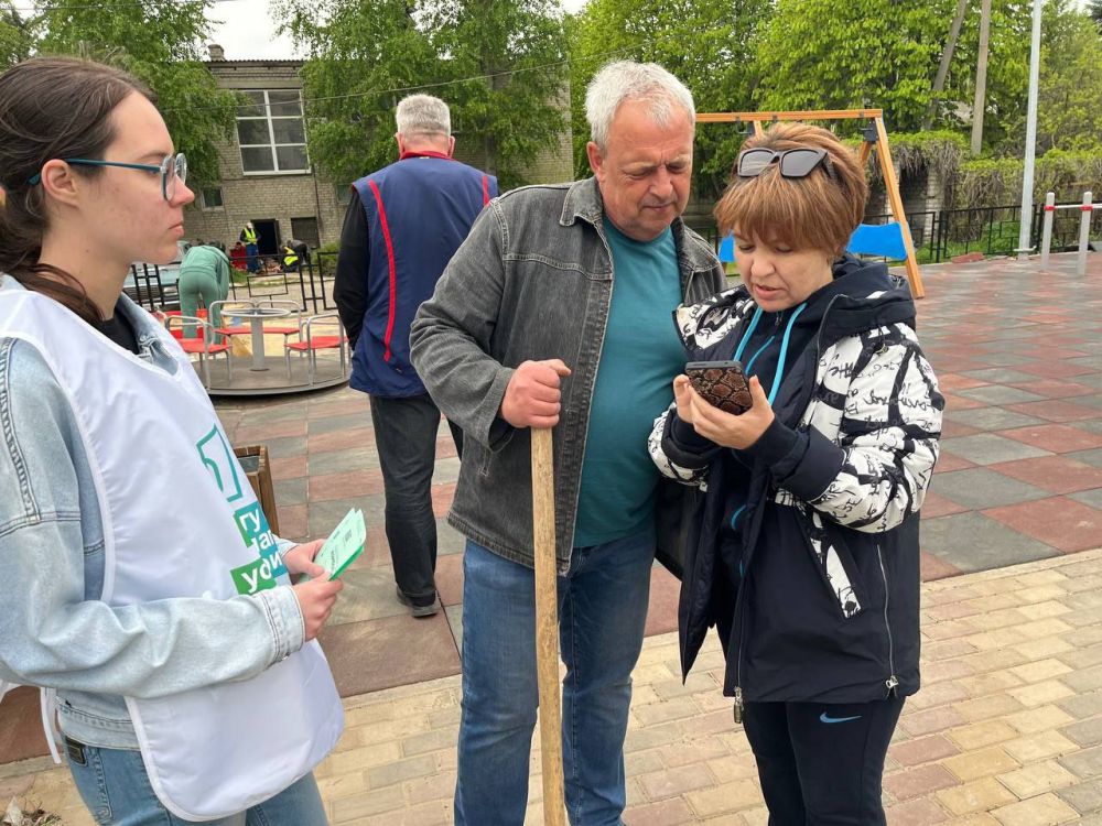 Василий Овчаров: Всероссийский субботник в Новоазовске стал ярким событием! Василий Овчаров: Всероссийский субботник в Новоазовске стал ярким событием!