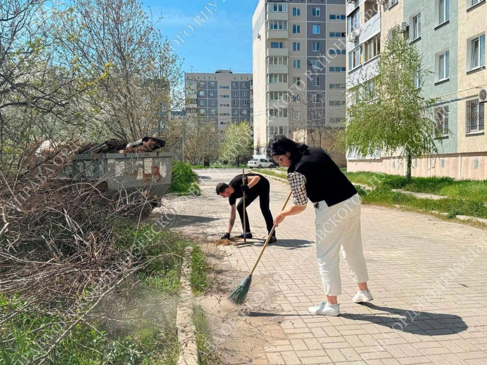 Сегодня, 26 апреля, во всех регионах Российской Федерации состоялся Всероссийский субботник Сегодня, 26 апреля, во всех регионах Российской Федерации состоялся Всероссийский субботник