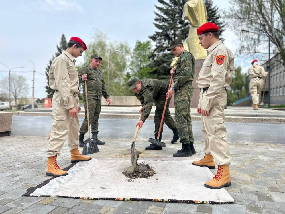 Благоустройство памятников Великой Отечественной войны Благоустройство памятников Великой Отечественной войны