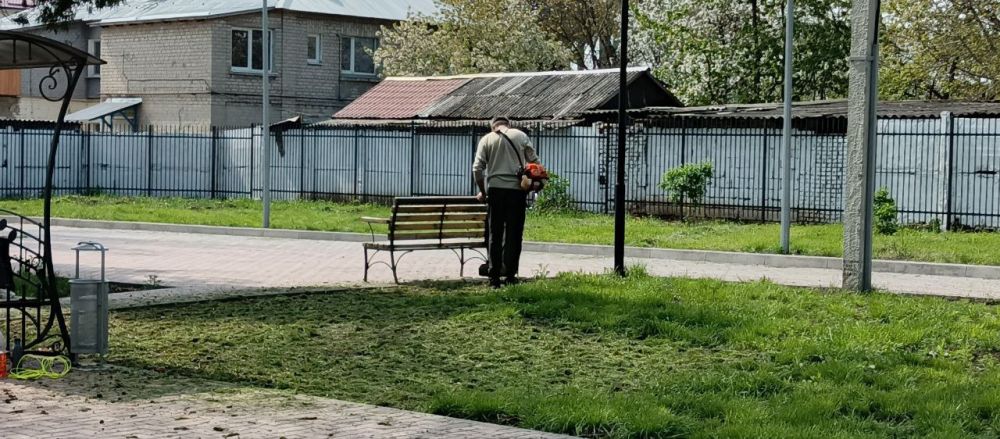 26 апреля прошёл Всероссийский субботник в рамках серии мероприятий "ЗЕЛЁНЫЙ ДОНБАСС" 26 апреля прошёл Всероссийский субботник в рамках серии мероприятий "ЗЕЛЁНЫЙ ДОНБАСС"