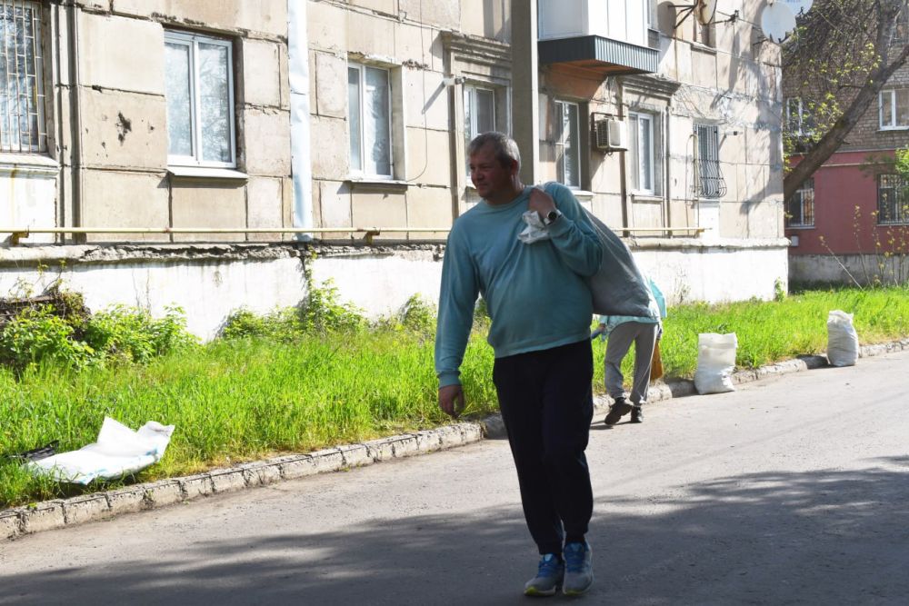 Более 600 кировчан поучаствовали в общереспубликанском субботнике Более 600 кировчан поучаствовали в общереспубликанском субботнике