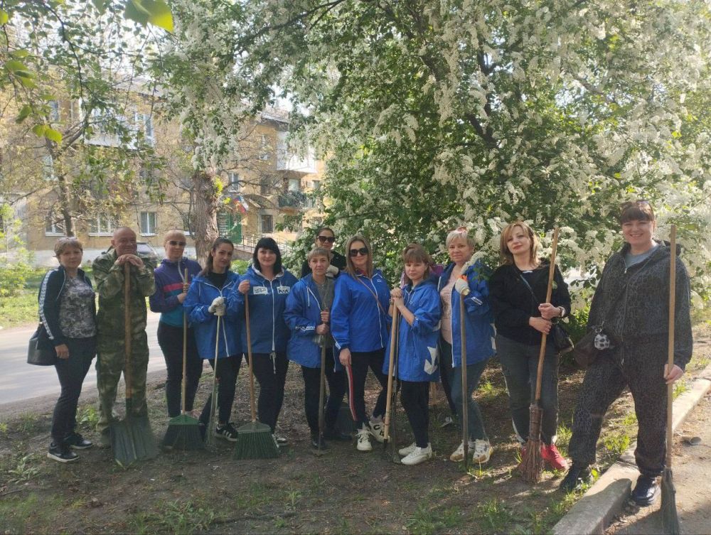 В Ждановке прошел общереспубликанский субботник В Ждановке прошел общереспубликанский субботник