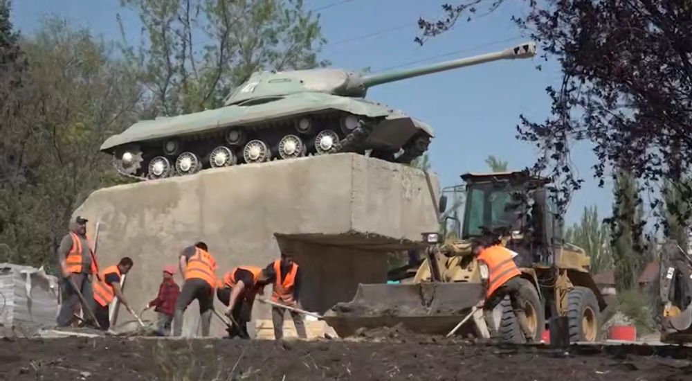 Виктория Мельникова: Какие мемориалы приводят в порядок к 9 мая в ДНР? Топ-5 Виктория Мельникова: Какие мемориалы приводят в порядок к 9 мая в ДНР? Топ-5