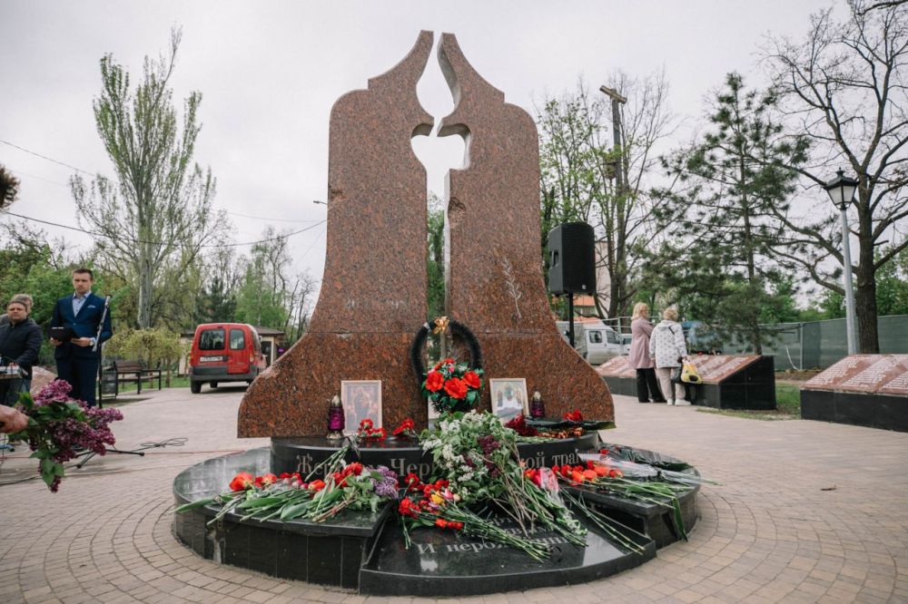 Олег Моргун: В 39 годовщину аварии на Чернобыльской АЭС почтили память ликвидаторов самой масштабной техногенной катастрофы двадцатого столетия Олег Моргун: В 39 годовщину аварии на Чернобыльской АЭС почтили память ликвидаторов самой масштабной техногенной катастрофы двадцатого столетия