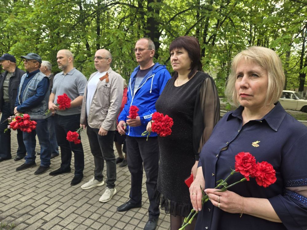 Сергей Желновач: 39 лет назад, произошла самая известная и разрушительная радиационная авария на четвёртом энергоблоке Чернобыльской АЭС Сергей Желновач: 39 лет назад, произошла самая известная и разрушительная радиационная авария на четвёртом энергоблоке Чернобыльской АЭС