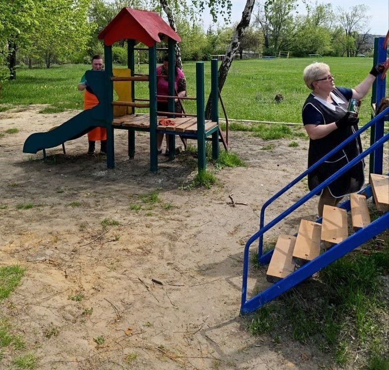 Кировский внутригородской район принял участие во Всероссийском субботнике Кировский внутригородской район принял участие во Всероссийском субботнике