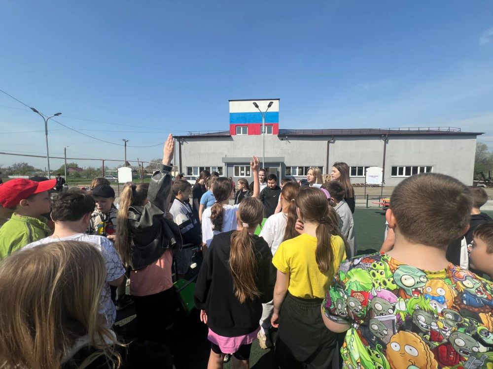 В Кировском прошло мероприятие «Путь к чистоте» В Кировском прошло мероприятие «Путь к чистоте»